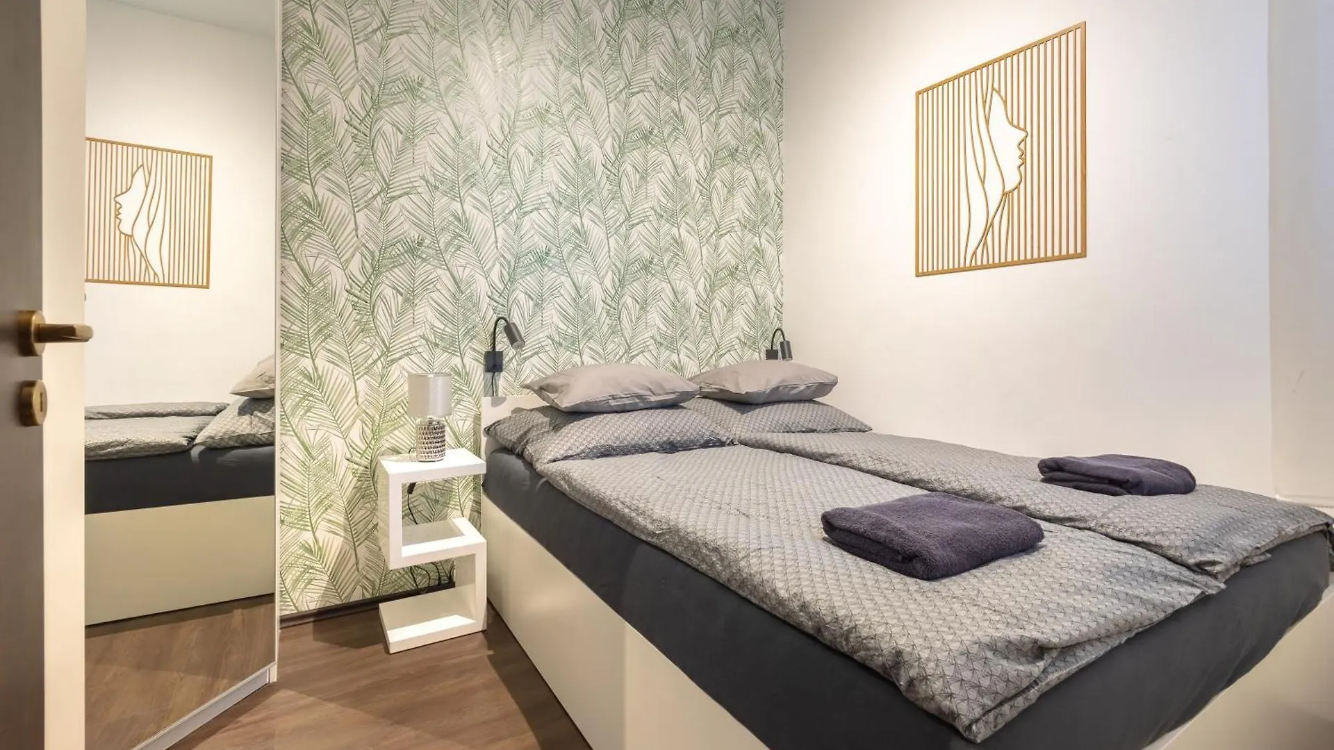 Free Parkin Sensational Location 3Room Apt Budapešť 0*,
